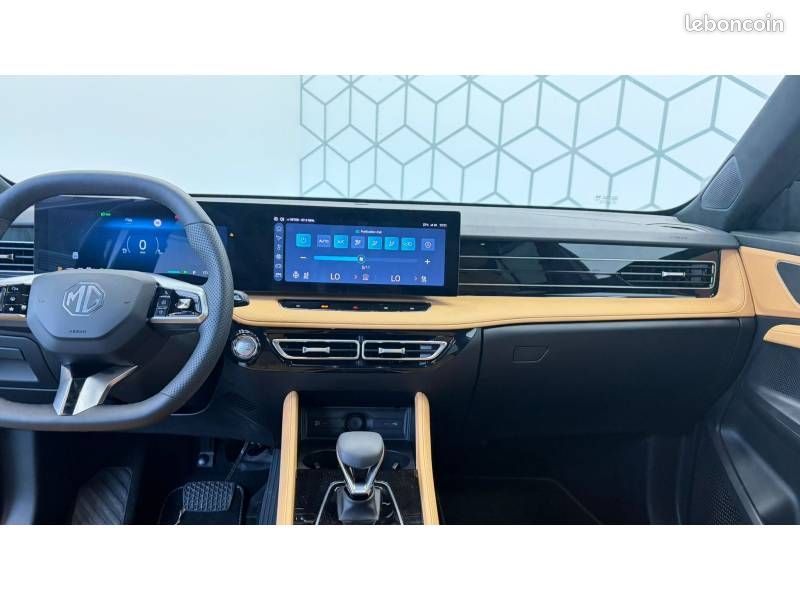 MG EHS 1.5T PHEV 272 ch Luxury (image 8)
