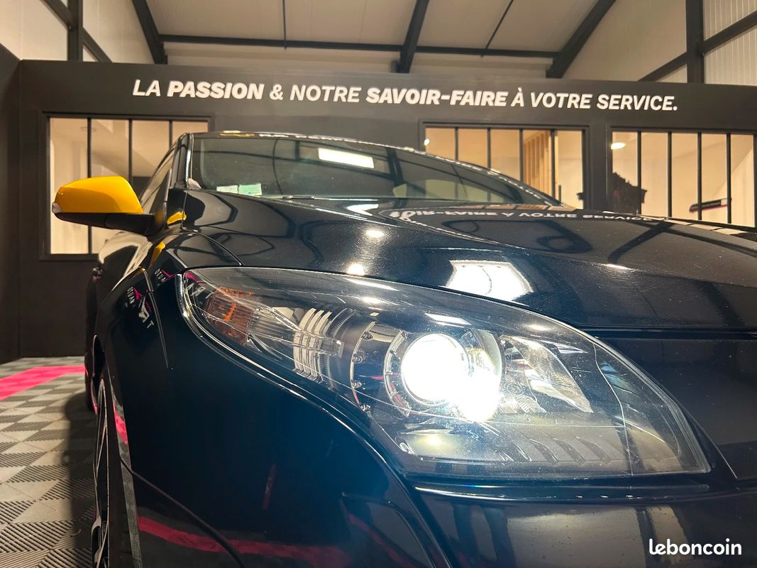 RENAULT MEGANE III COUPE RS MOTEUR ET BOITE REFAIT A NEUF 2.0 16V 265 Red Bull Racing RB7 S&S (image 42)