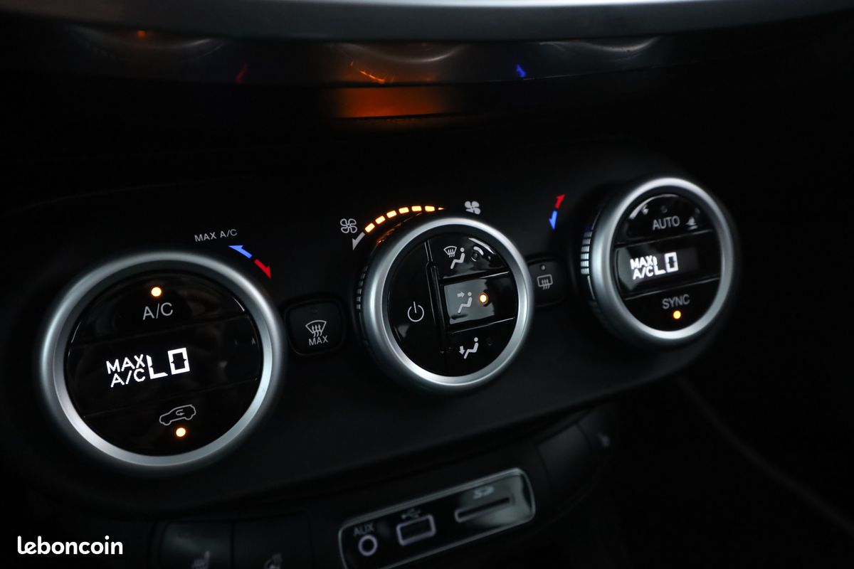 Fiat 500X 1.4 MultiAir Cross Plus 4x2 DCT 140 ch (image 21)