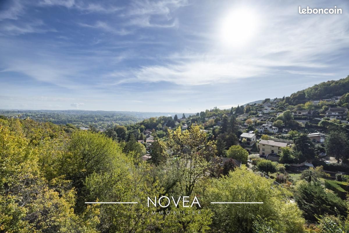 Maison 5 pièces 187 m² · à Couzon-au-Mont-d'Or · 187 m² · 360 000 €