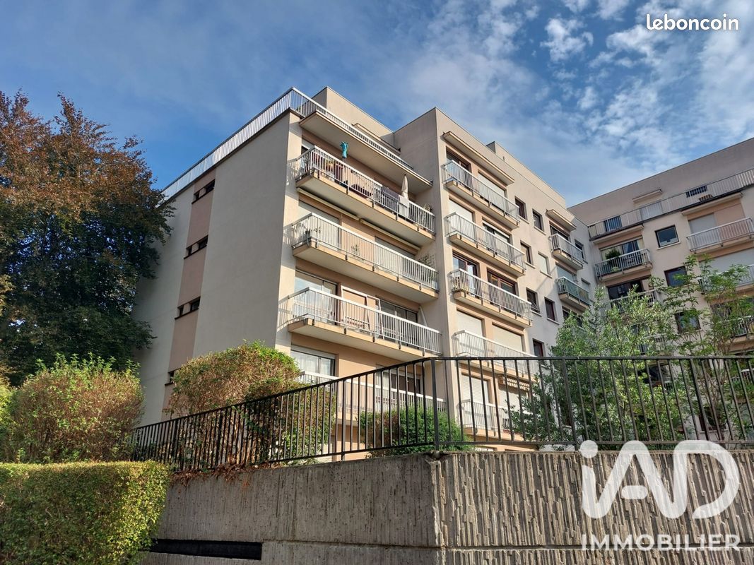 Appartement 2 pièces 45 m² · à Fontenay-sous-Bois · 45 m² · 1 250 €/mois