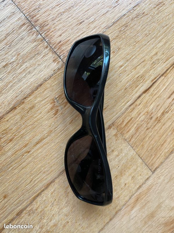 Lunette de soleil Julbo pour enfant (image 1)