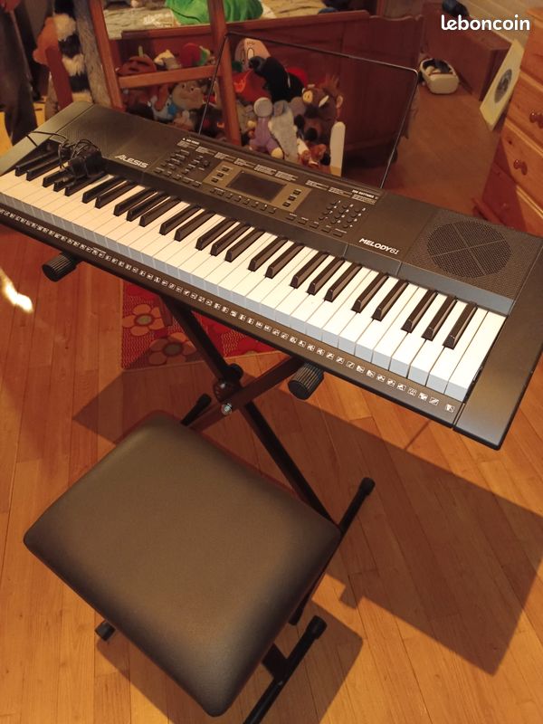 Piano numérique ALESIS Melody 61 (image 2)