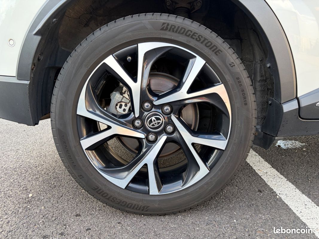 Toyota c-hr 1.8 140h full-hybrid 0.85kwh collection / camera recul (image 24)