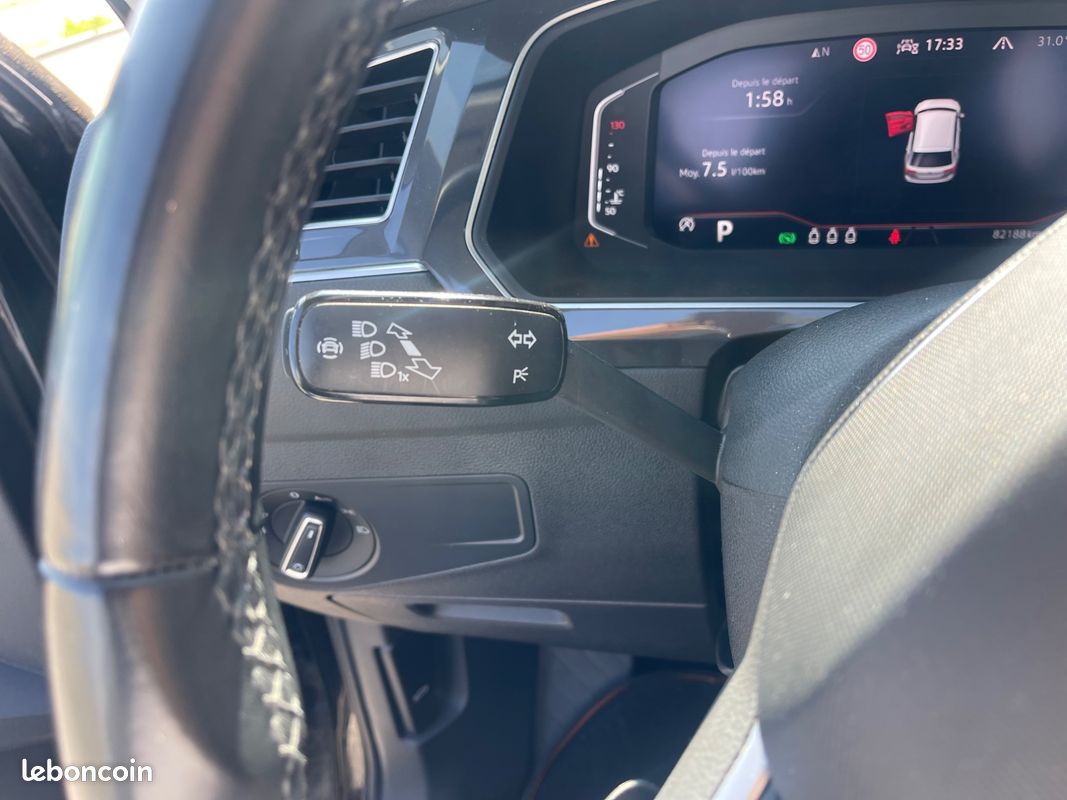 VOLKSWAGEN TIGUAN 2.0 TDI 200 CH ELEGANCE 4MOTION DSG BVa (image 30)