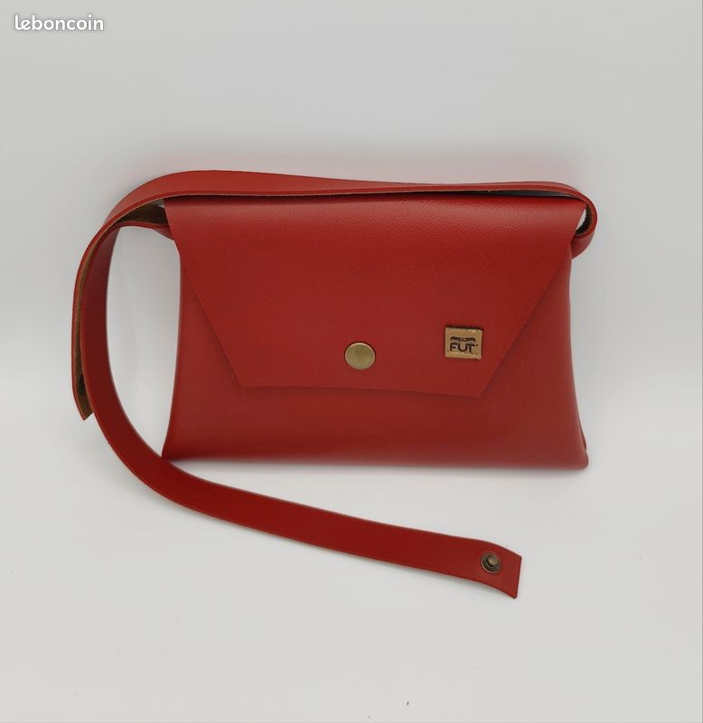 Pochette Mariage simili cuir rouge Fut' (image 1)
