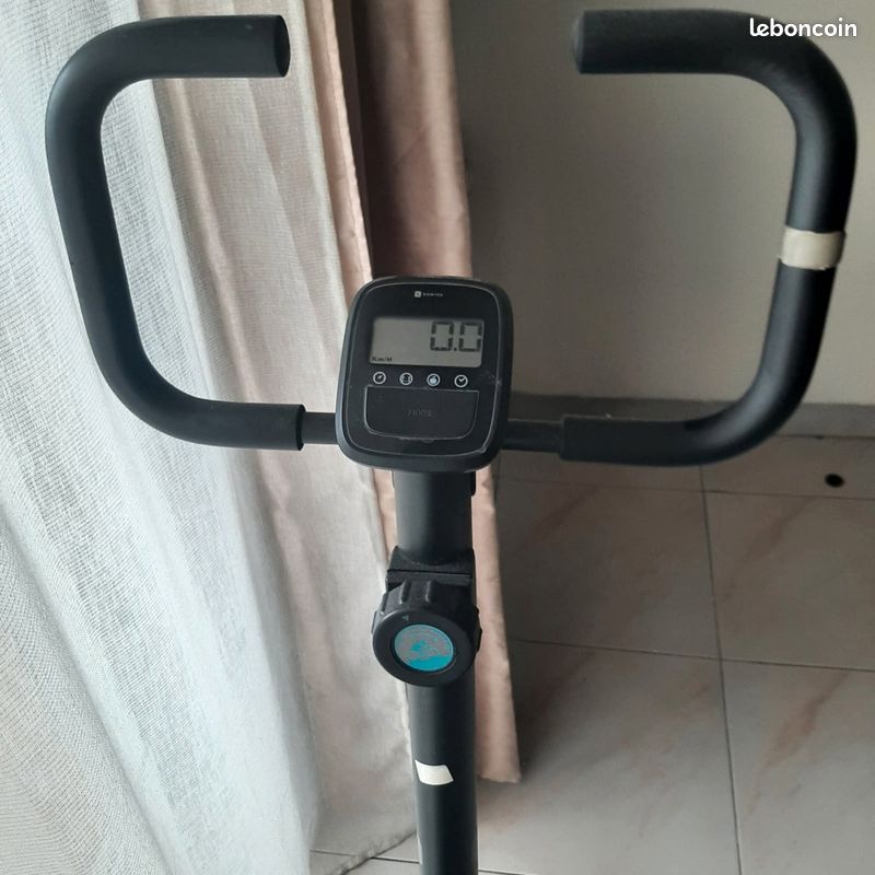 Vélo d'appartement (image 1)