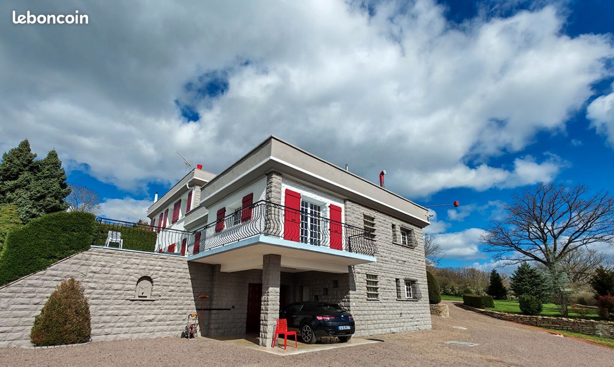 Maison 10 pièces 279 m² · à Bard-lès-Époisses · 279 m² · 441 000 €