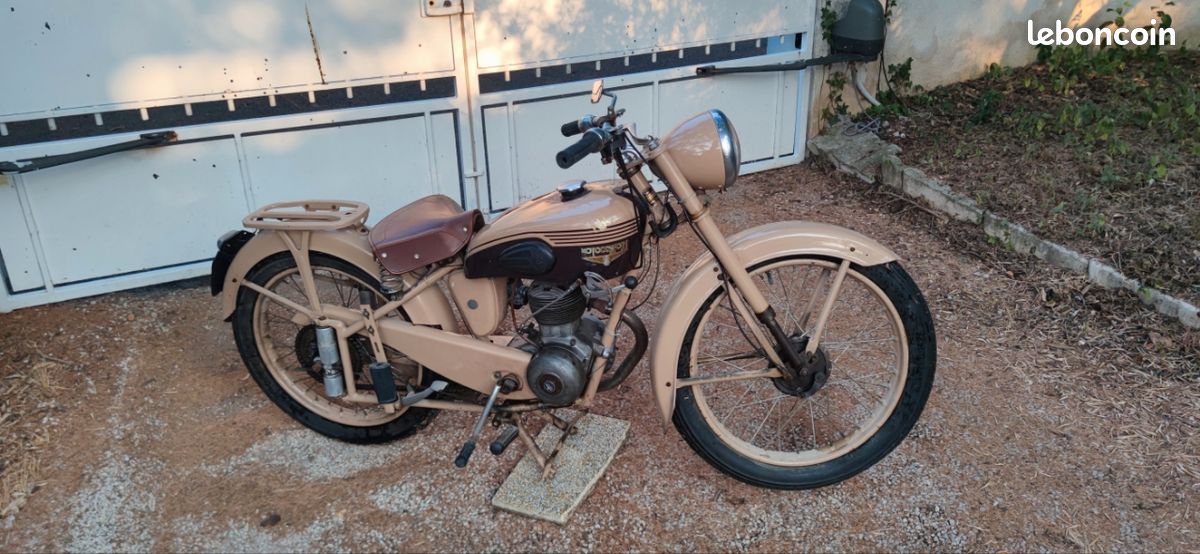 Motobecane C45s D45s moto vintage collection déco atypique (image 16)