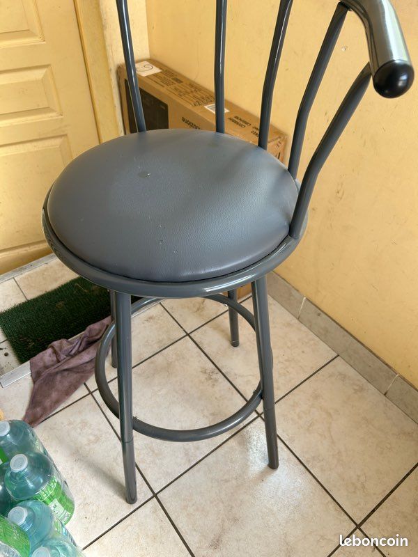 Tabouret de bar avec siège rotatif hauteur siège 75 cm (image 1)