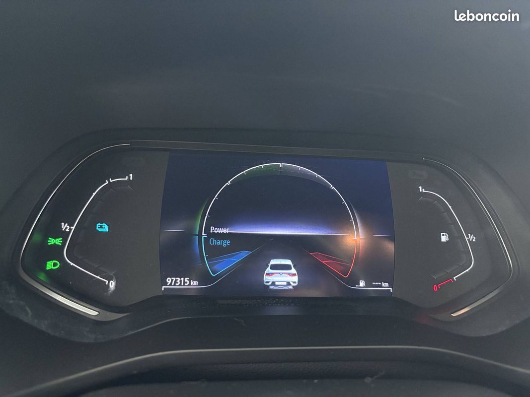 RENAULT Arkana E-Tech hybride 145 - 22 Evolution (image 17)