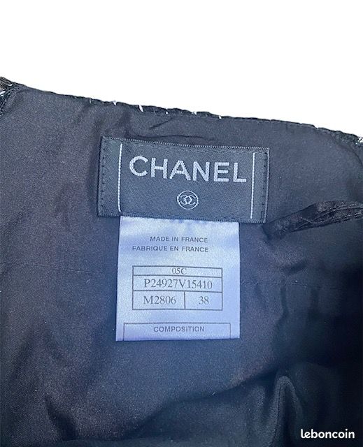 Authentique jupe en tweed Chanel collection permanente taille 38 (image 4)