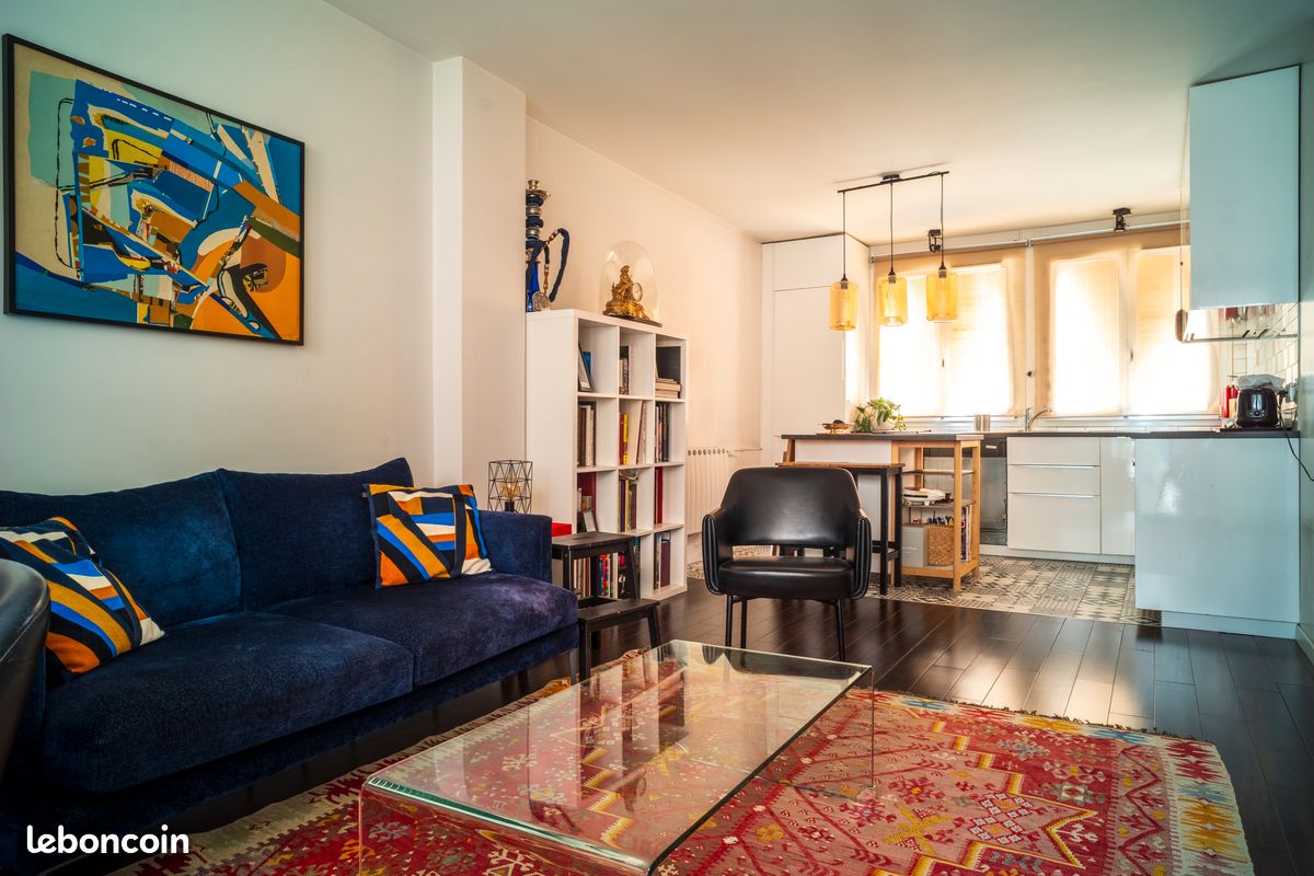 Appartement 2 pièces 50 m² · à Paris · 50 m² · 2 005 €