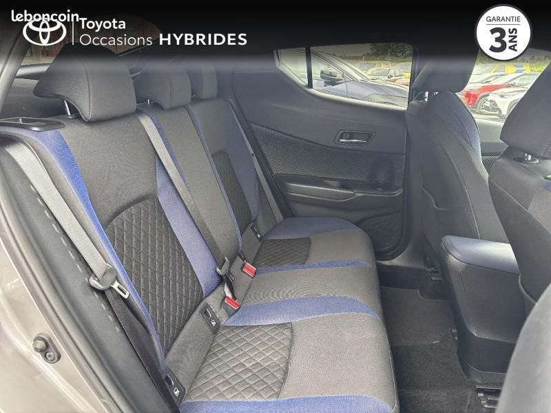 Toyota C-HR 184h Graphic 2WD E-CVT MC19 (image 7)