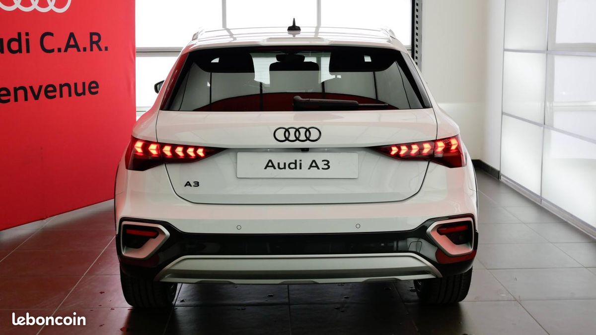 Audi A3 ALLSTREET TFSI Mild Hybrid 150 S tronic 7 Avus (image 13)