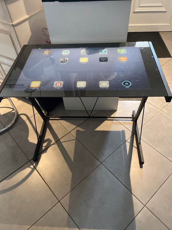 VITTSJÖ Table ordinateur portable, brun noir, verre, 100x36 cm - IKEA