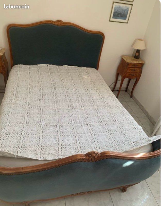 Chambre en bois de rose style Louis XV (image 1)
