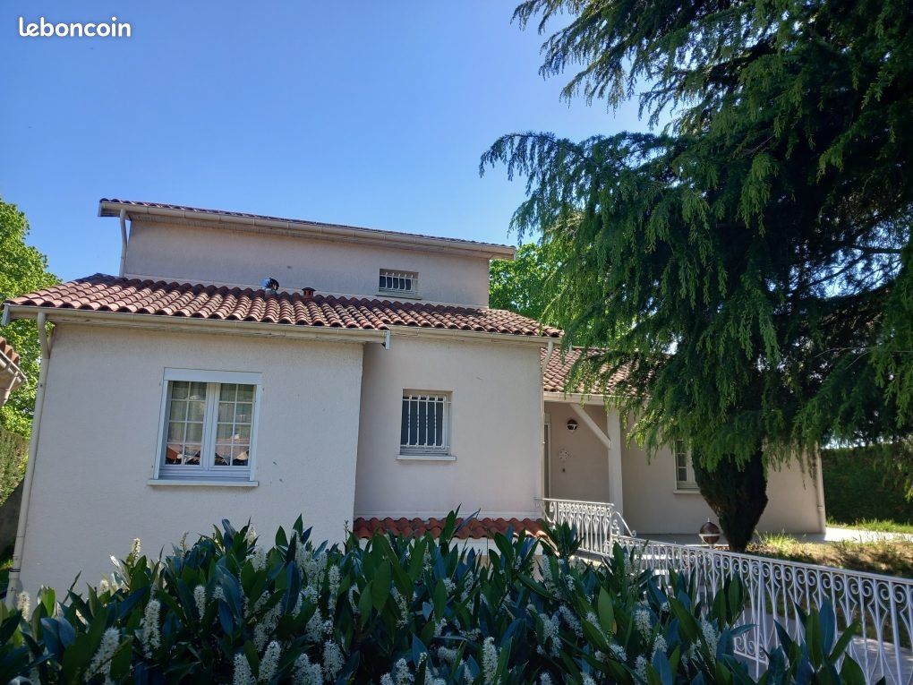 Maison 5 pièces 107 m² · à Anjou · 107 m² · 295 000 €