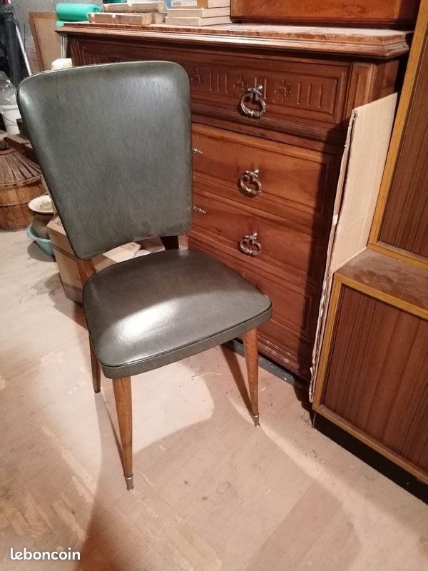 Chaise en simili cuir x6 (image 1)