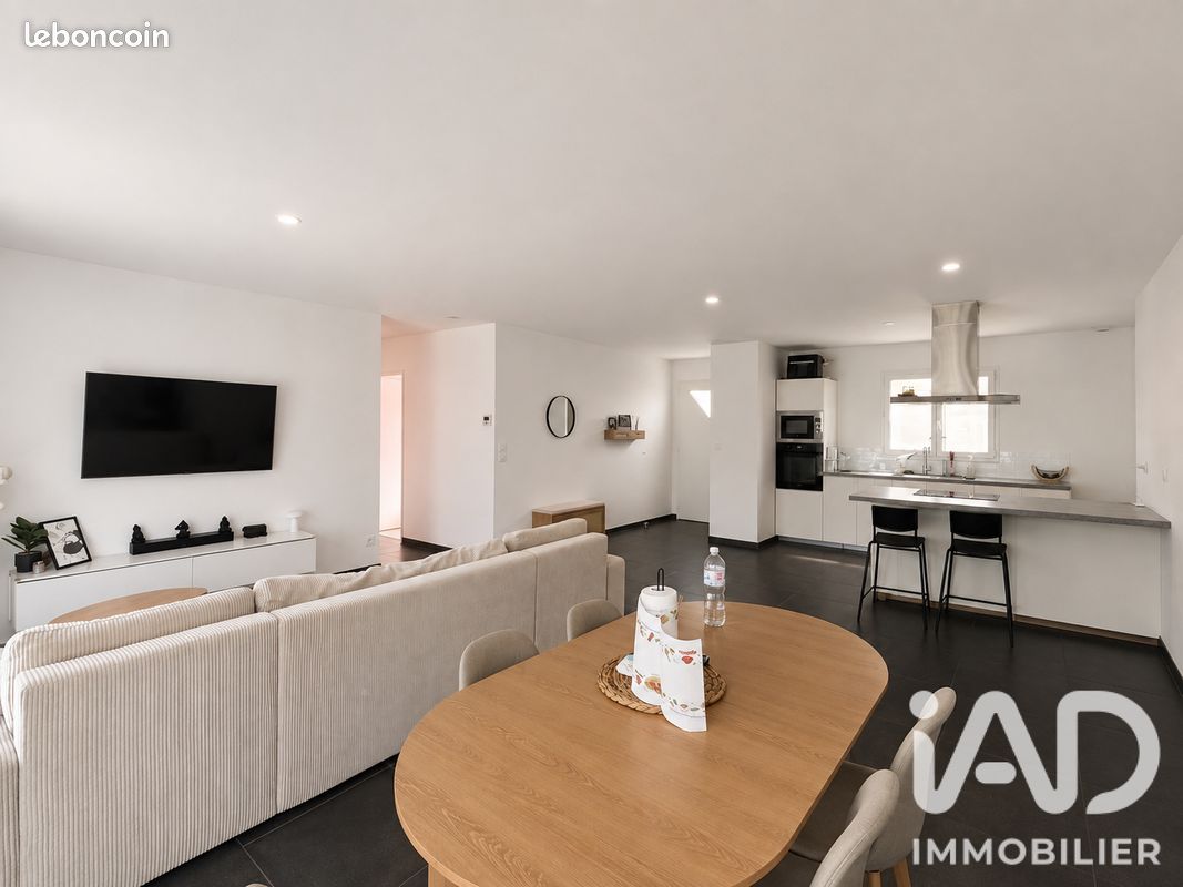 Maison 6 pièces 112 m² · à Pithiviers-le-Vieil · 112 m² · 275 000 €