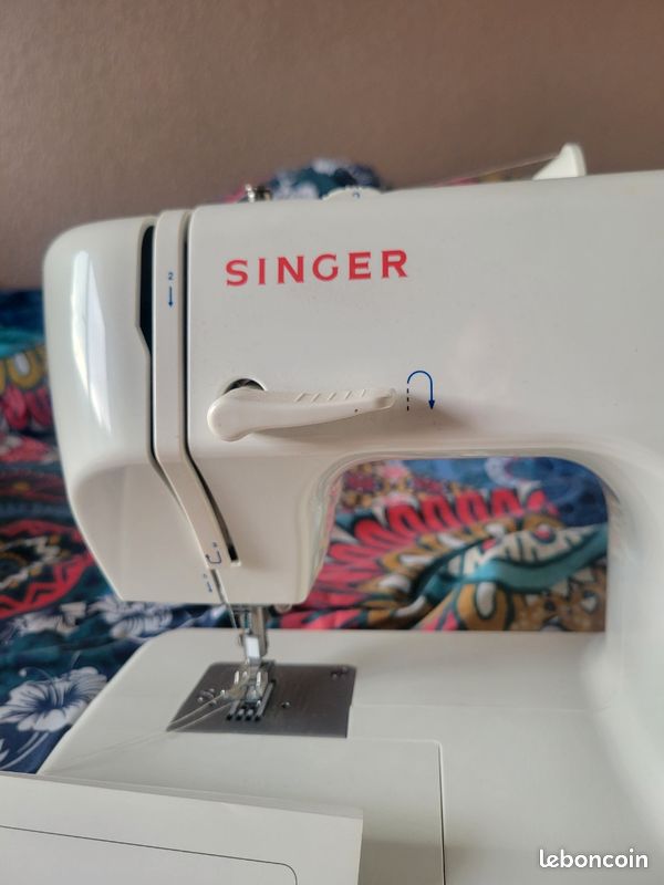 Machine à coudre Singer (image 3)
