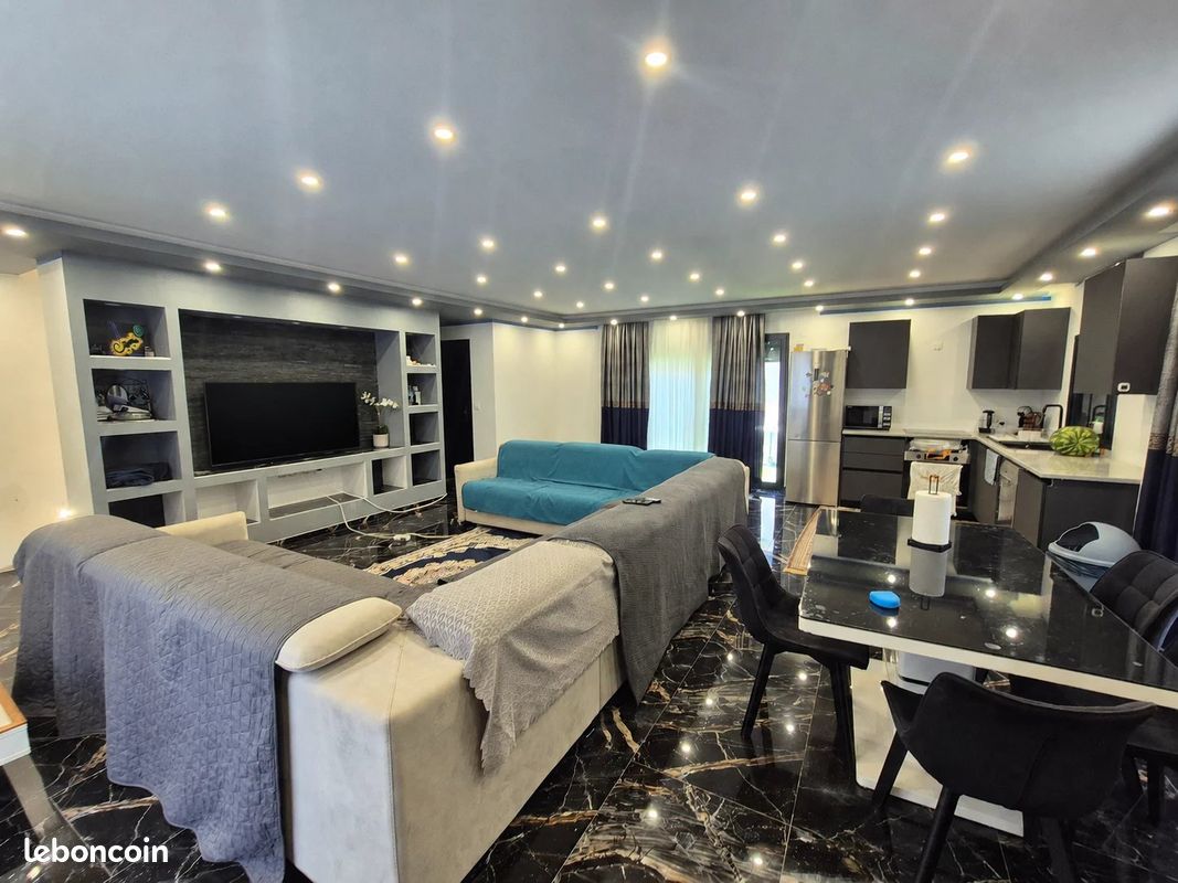 Maison 4 pièces 117 m² · à Le Luc · 117 m² · 269 000 €