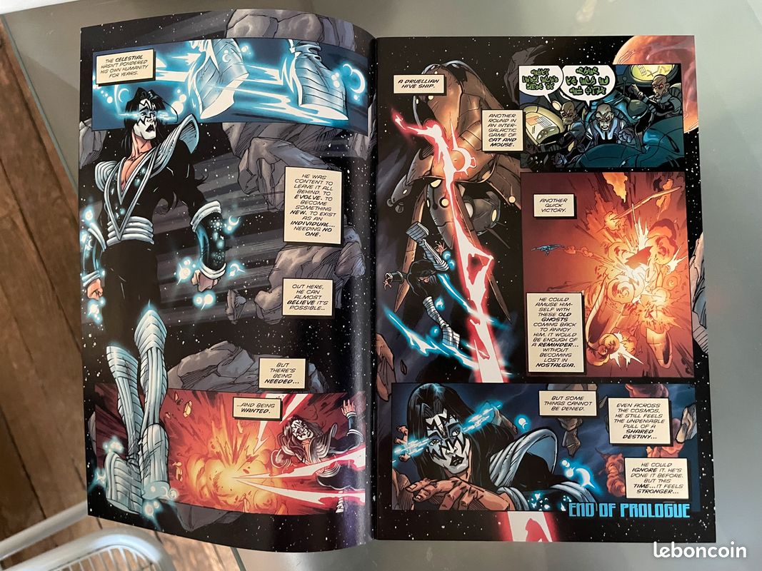 Kiss #1-2 (Dark Horse) J. Scott Campbell Cover (image 8)