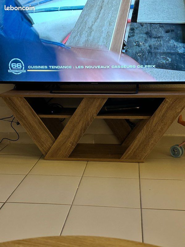 Meuble télé (image 1)