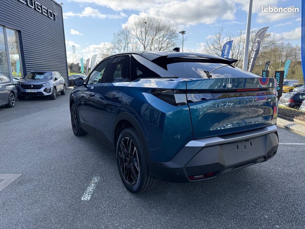 PEUGEOT 3008 Hybrid 145 e-DCS6 GT (image 7)