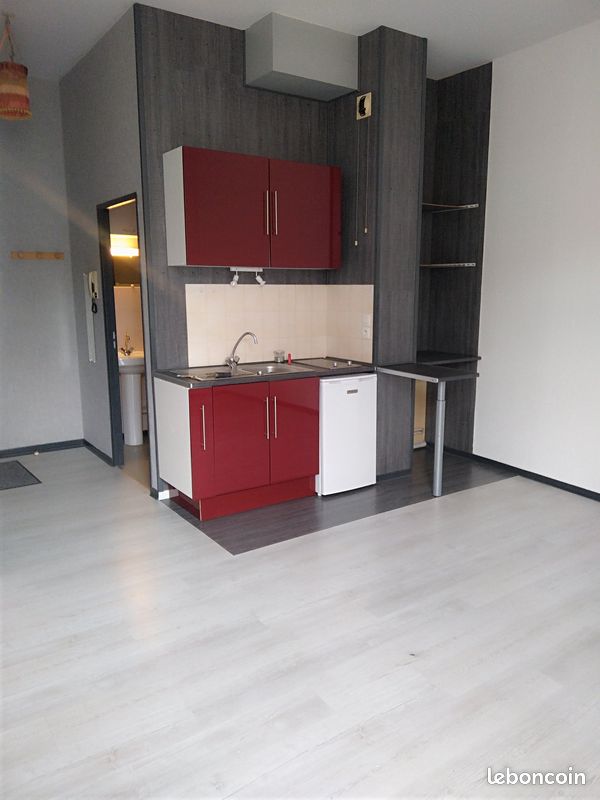 Appartement 1 pièce 28 m² · à Auxerre · 28 m² · 470 €