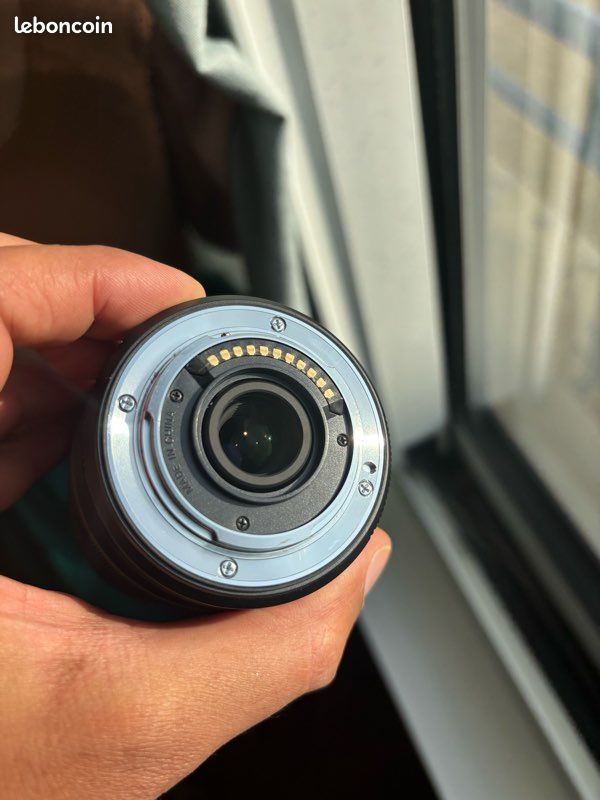 Très beau kit Olympus EM5 Mark II complet avec objectif et accessoires, en très bon état (image 10)