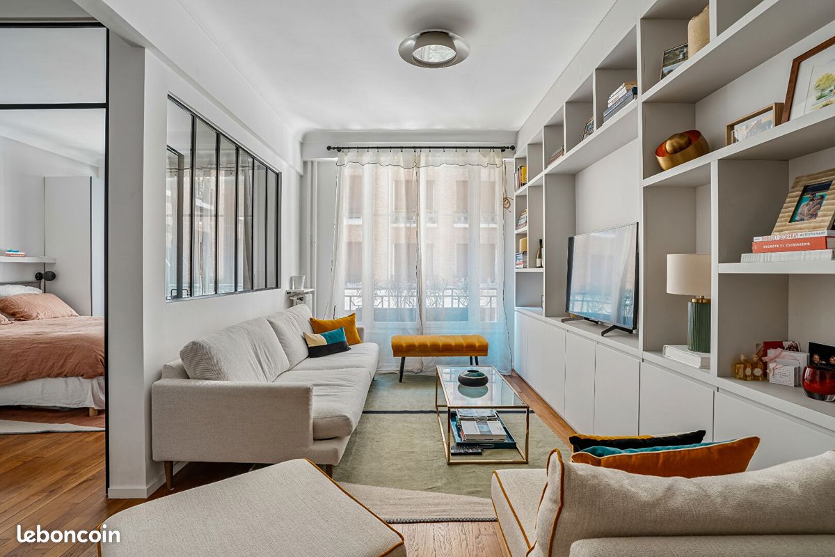 Appartement 3 pièces 70 m² · à Paris · 70 m² · 698 000 €