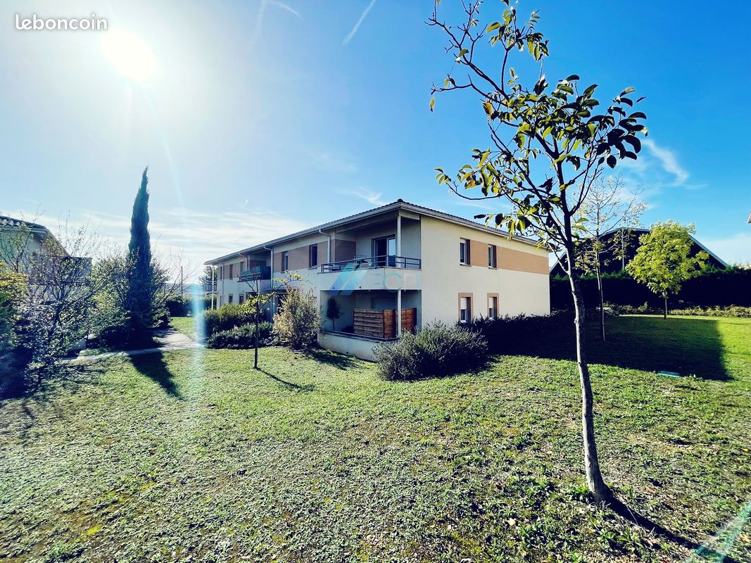 Appartement 2 pièces 40 m² - L'Isle-d'Espagnac 16340 (image principale 0)