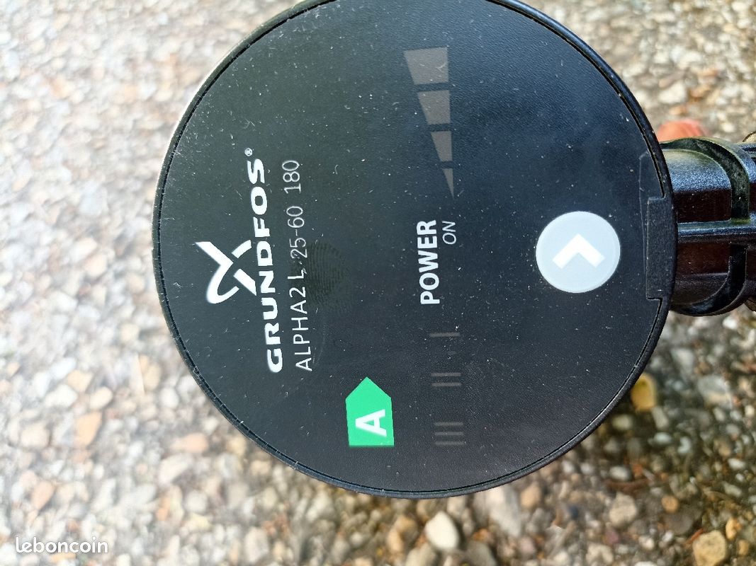 Circulateur grundfos (image 2)