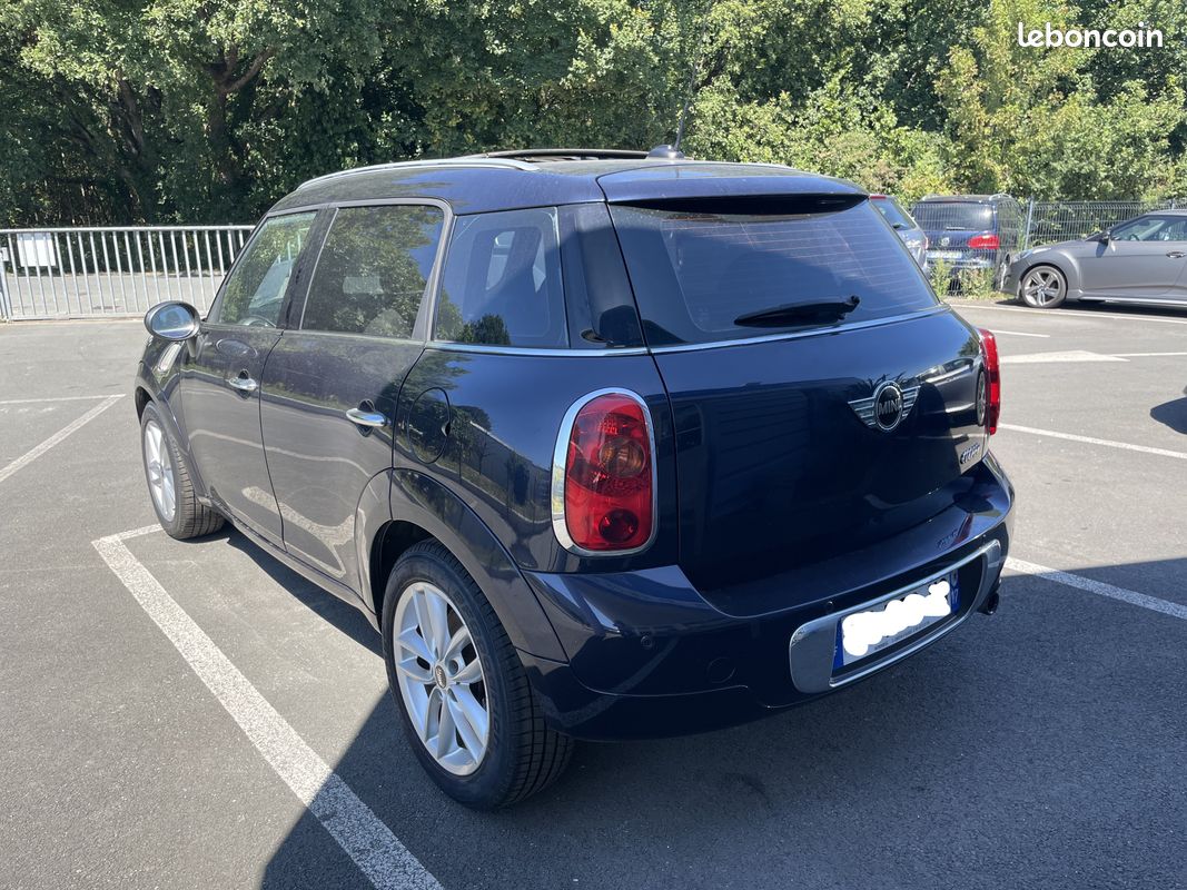 Mini Countryman 1.6 122ch Cooper Pack Red Hot Chili GPS Cuir Toit Ouvrant (image 14)