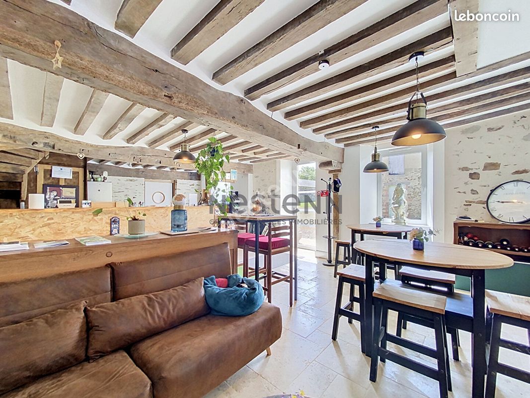 Maison 7 pièces 171 m² · à Château-Gontier-sur-Mayenne · 171 m² · 682 500 €