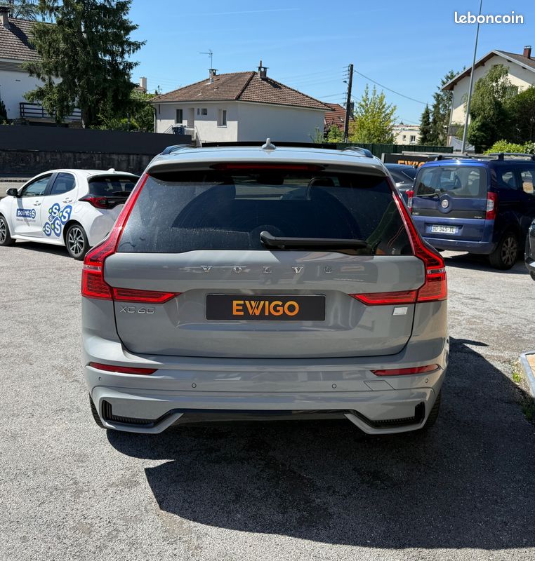 Volvo xc60 2.0 t6 awd 253 ch + 145 ch geartronic 8 plus style dark 5p (image 13)