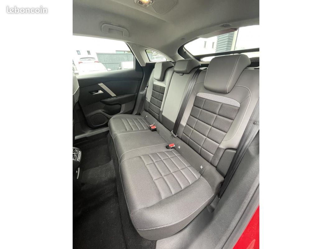 CITROEN C4 BUSINESS HYBRIDE 136ch S&S e-DCS6 (image 5)