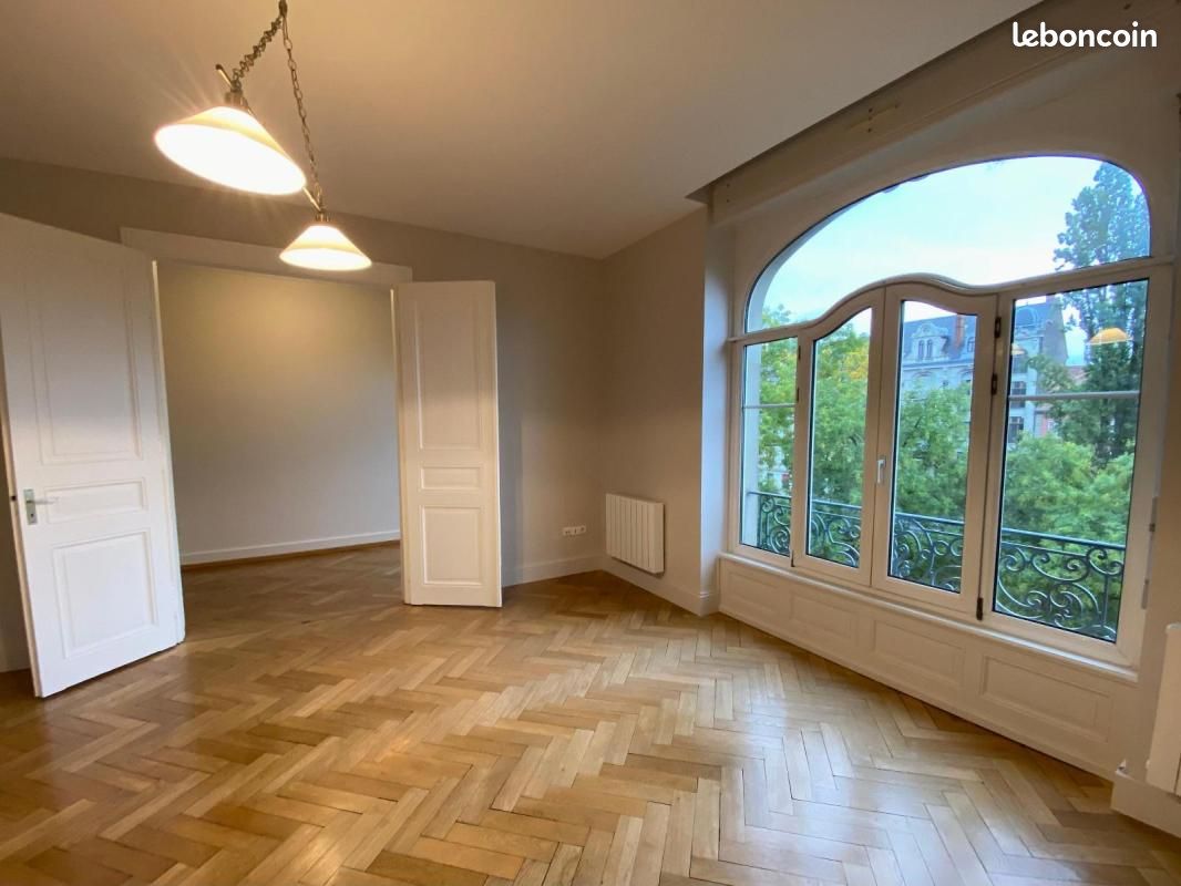 Appartement 3 pièces 110 m² · à Strasbourg · 110 m² · 1 495 €/mois
