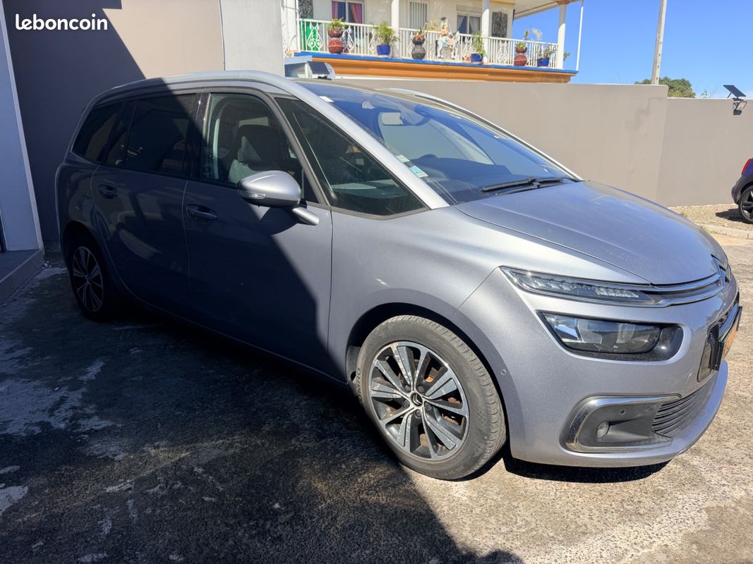 Citroen c4 grand picasso 1.2 puretech 130 ch business 7 places eat6 + camera de recul + carplay (image 7)