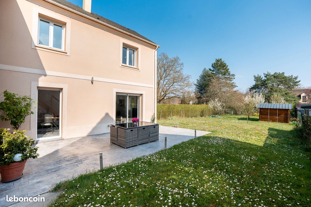 Maison 6 pièces 132 m² · à Bois-le-Roi · 132 m² · 545 000 €