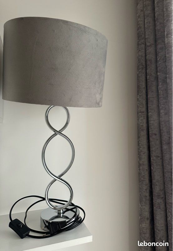 Lampe à Poser 3 Branches Maisons Du Monde - 51 Cm, Abat-jour Gris (neufs)
