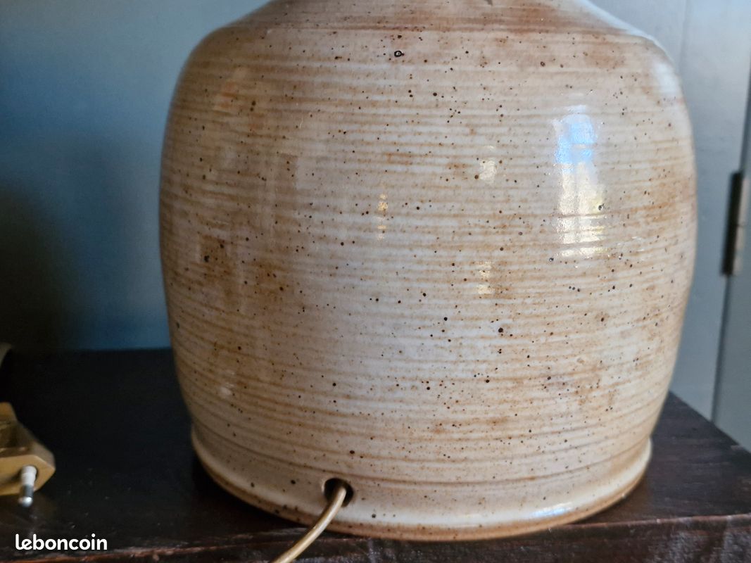 Lampe vintage 70's Pied en grés - Abat-jour en laine tissée (image 4)