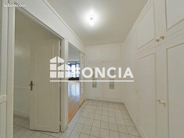 Appartement a louer garges-les-gonesse - 3 pièce(s) - 77 m2 - Surfyn