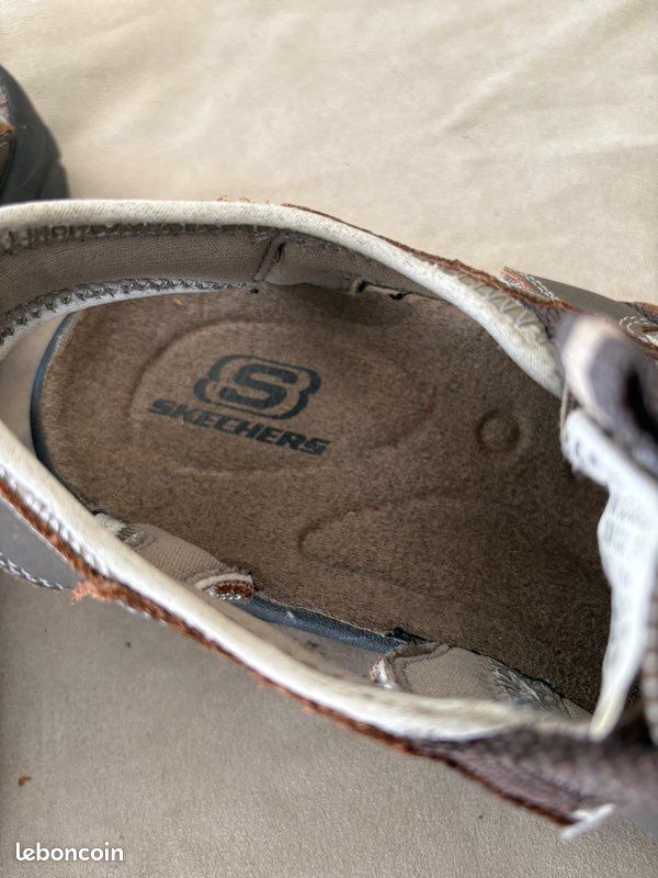 Sandales hommes Skechers pour randonnée (image 3)