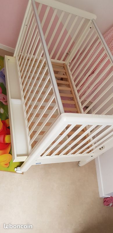Lit pour enfant (image 1)