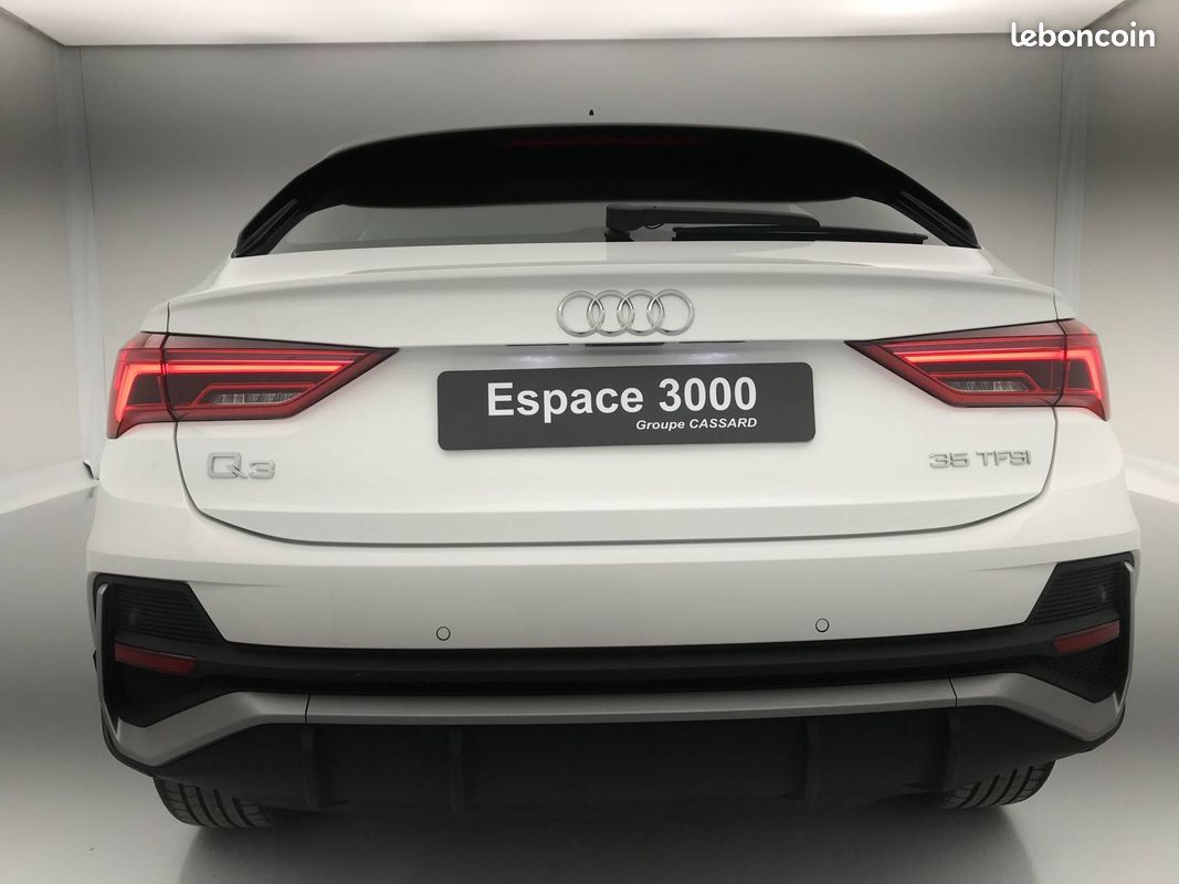 AUDI Q3 Sportback 35 TFSI 150 ch S tronic 7 S line (image 23)