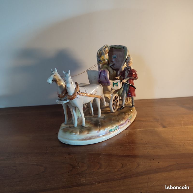 Figurine Porcelaine Allemande Gräfenthal - Calèche et Chevaux (RDA) (image 8)