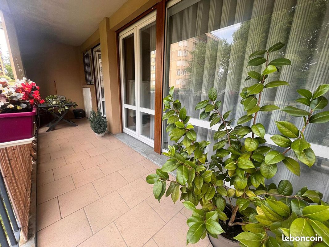 Appartement 3 pièces 104 m² · à Sedan · 104 m² · 132 000 €