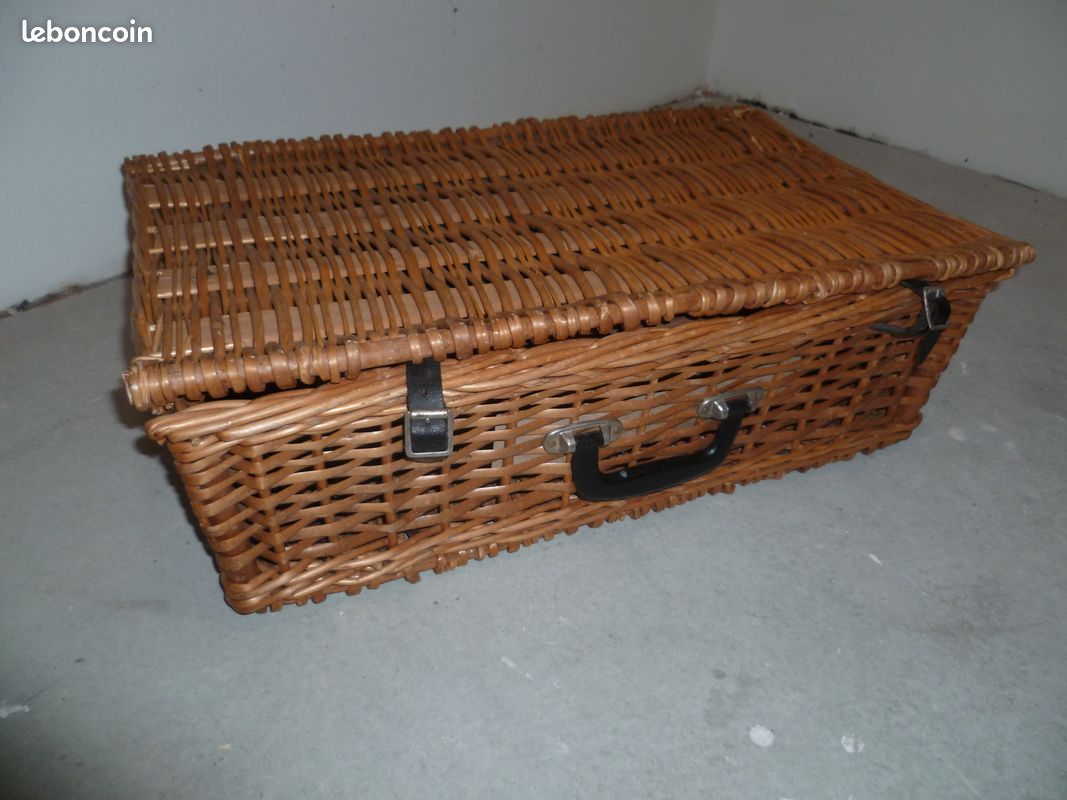 Panier picque nique (image 1)